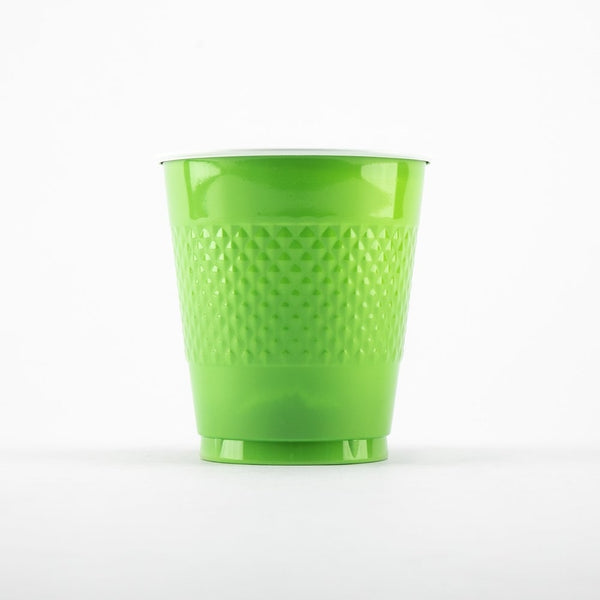 Vaso plástico desechable para bebidas frías, paquete con 20 pz. Medidas: 12 onzas ( 350 ml). Excelente calidad, ideal para eventos por su tamaño, resistentes, fabricados a detalle 100% grado alimenticio, sin sustancias tóxicas o dañinas. Al disfrutar de la alegría y elegancia de sus colores, brinda además una experiencia de alimentación segura para usted y sus invitados.